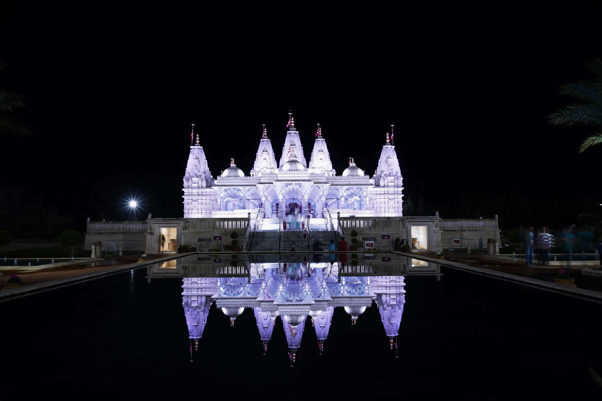 BAPS Shri Swaminarayan Mandir Houston at Night BAPS Shri Swaminarayan Mandir Houston at Night